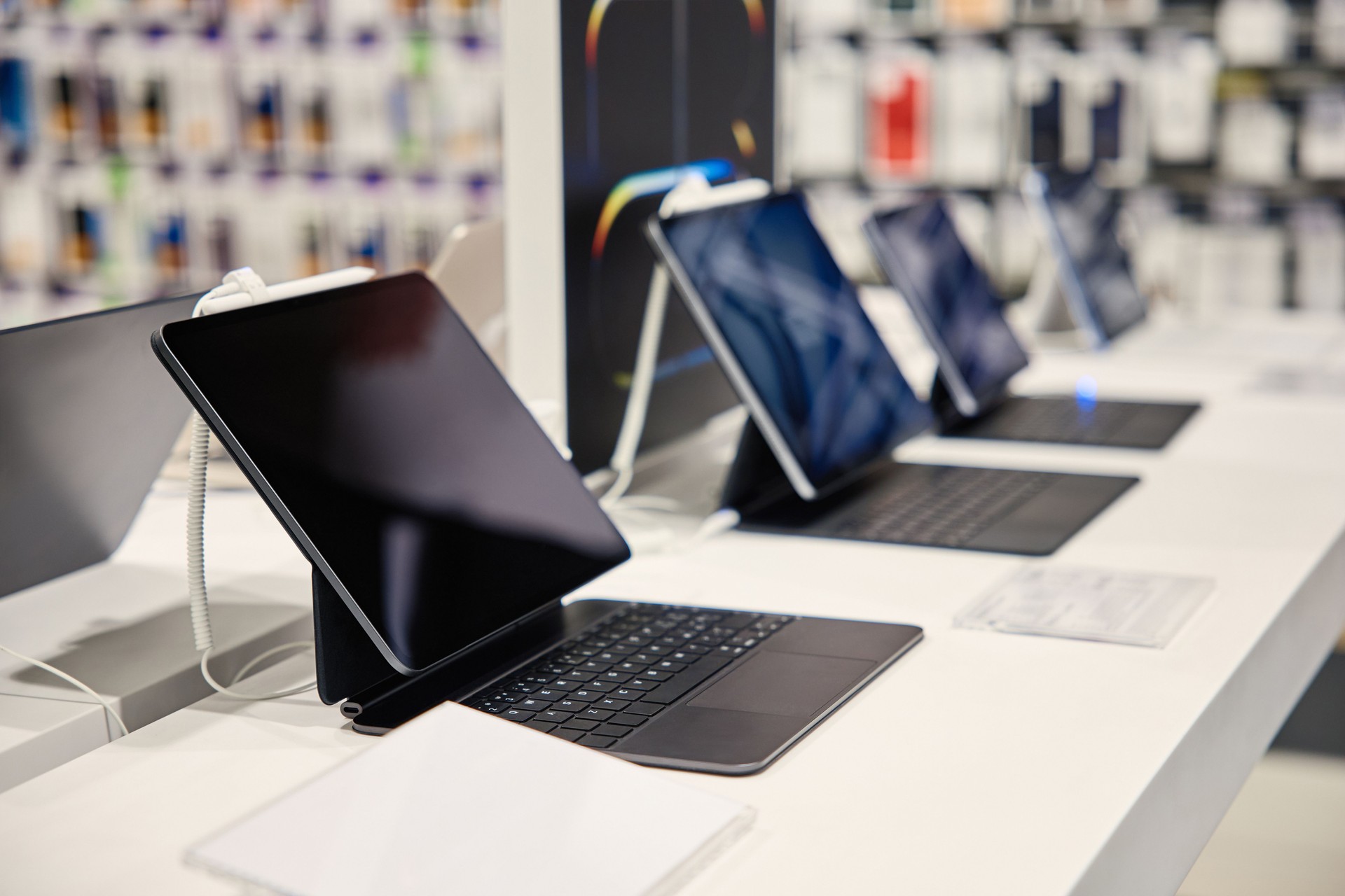 Discover the latest Modern Tablet Displays and Keyboards at your local Electronics Store